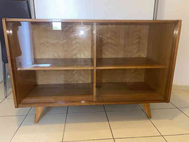 Retro komoda U-452, návrh Jiří Jiroutek 60.léta - foto 8