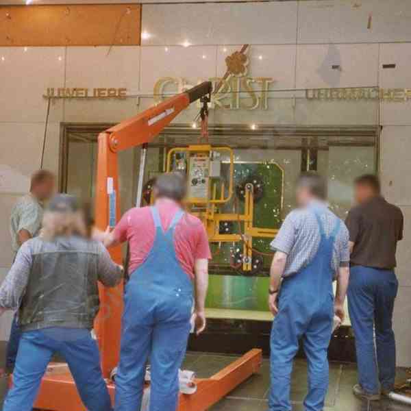 L2000 Hydrobull, dílenský jeřáb (2t)   - foto 2