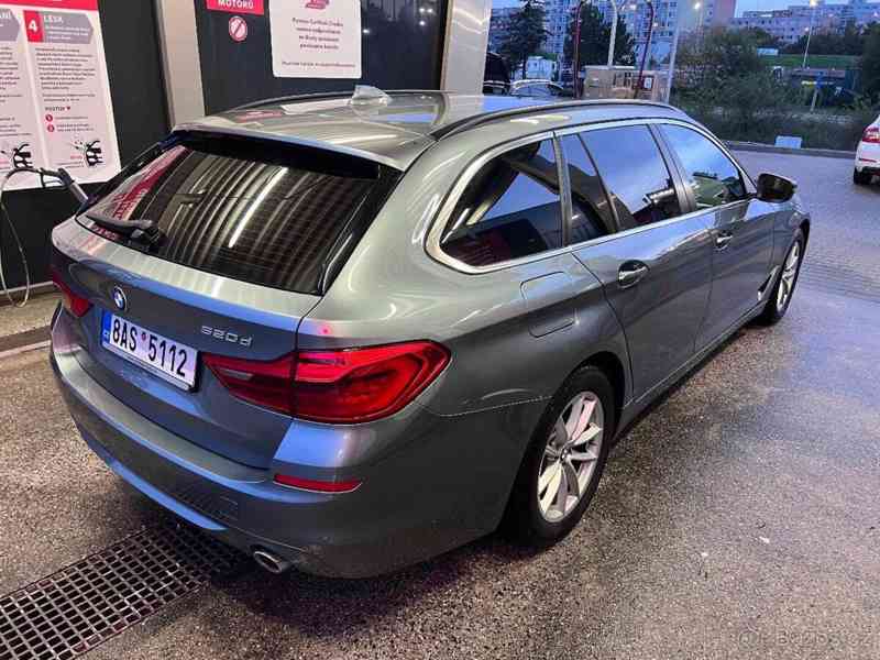 BMW Řada 5 520d - foto 7