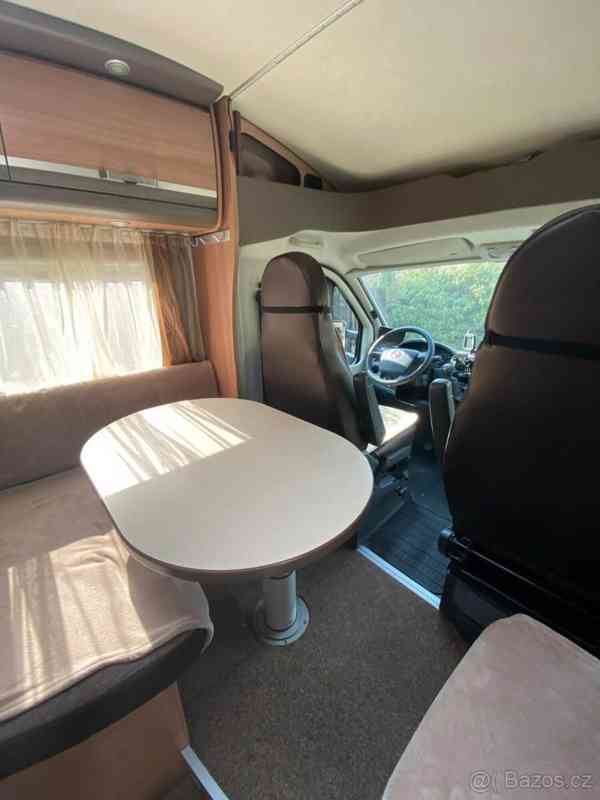 Ostatní 2,3   Obytný automobil - foto 12