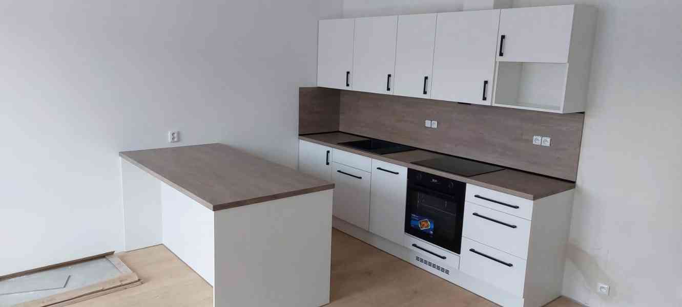 Hořovice, okres Beroun - 2+kk, 52 m2, 1. patro, novostavba - foto 2