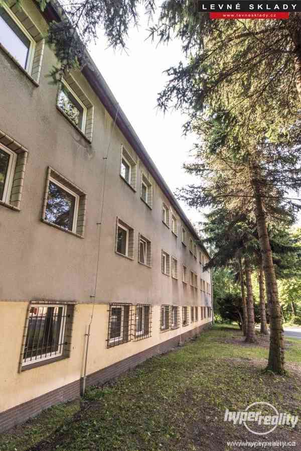 Prodej nově zrekonstruované ubytovny v Šumné u Litvínova - foto 3