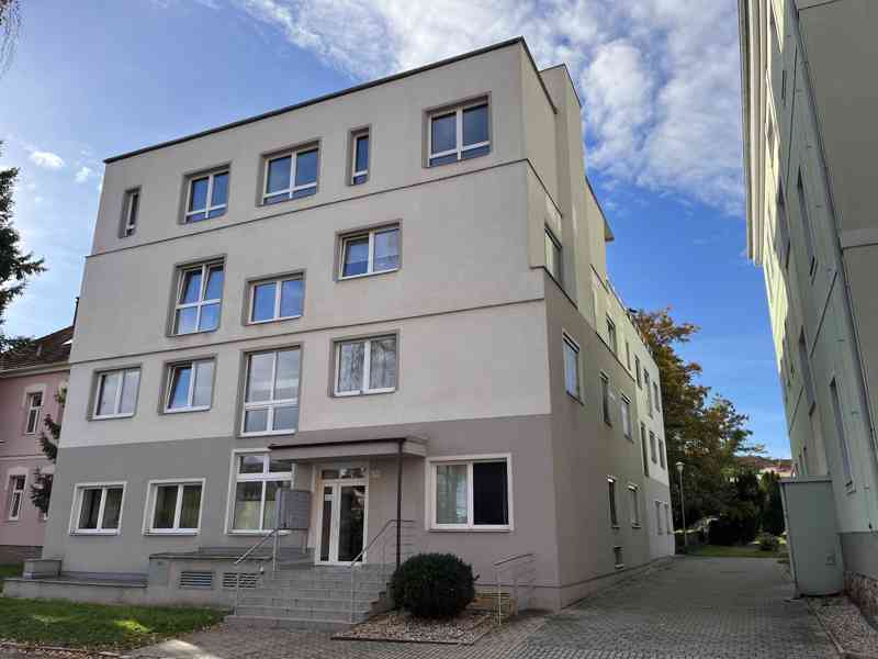 Pronájem bytu 1+kk 30 m² Čáslav, Boženy Němcové 2065, 206504