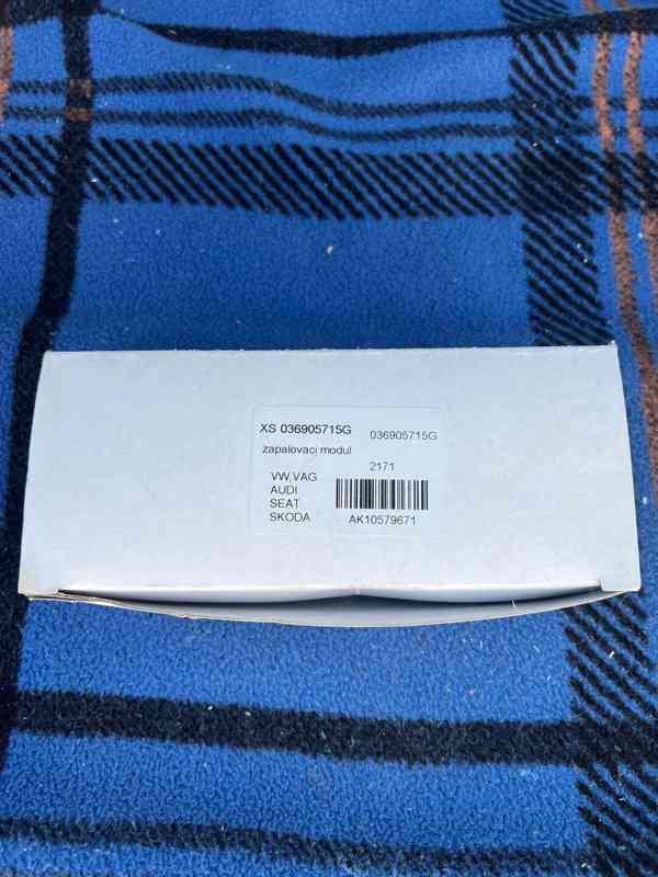 Nová zapalovací cívka VW 036905715 - foto 3