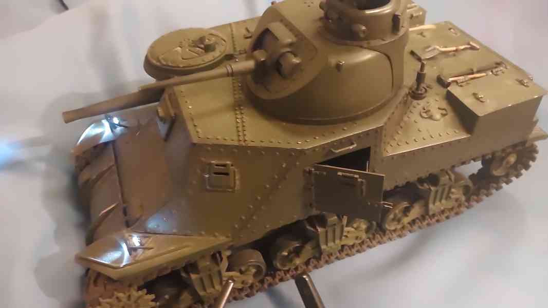 Rc tank m3lee - foto 3