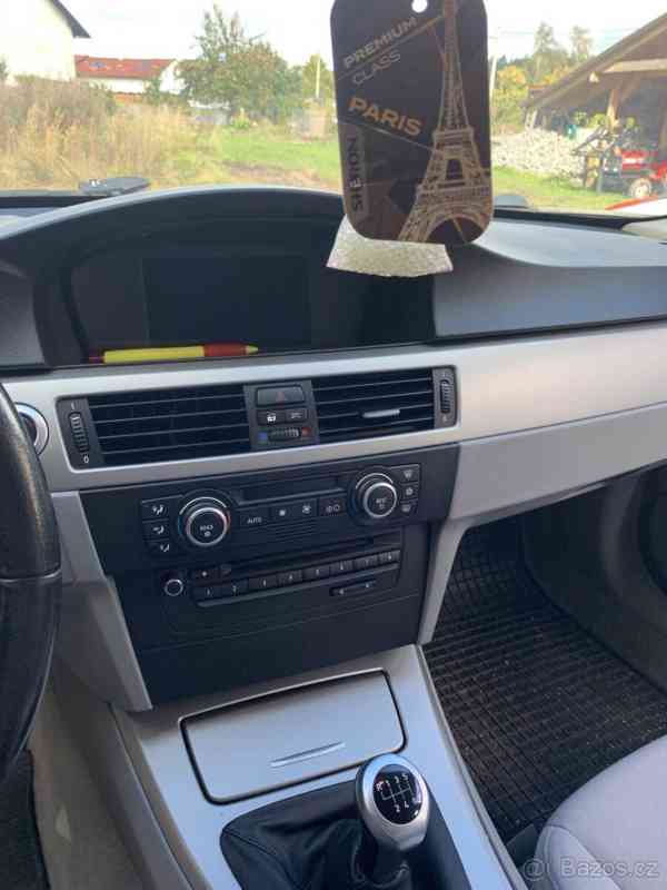 BMW Řada 3 318d (320) 90 kW	 - foto 9
