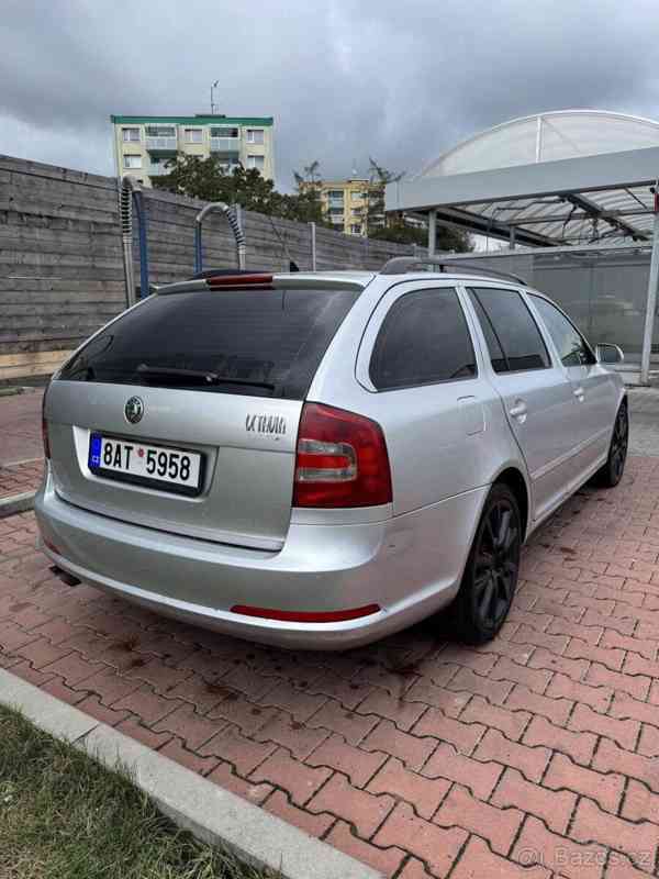 Škoda Octavia 2,0   Škoda Oktavia - foto 4