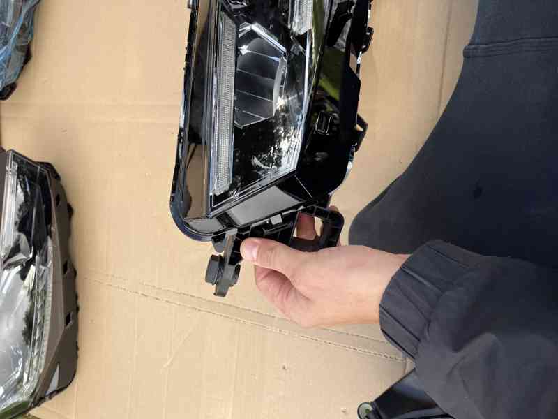 svetlo skoda scala lift FullLed prave leve svetla - foto 12