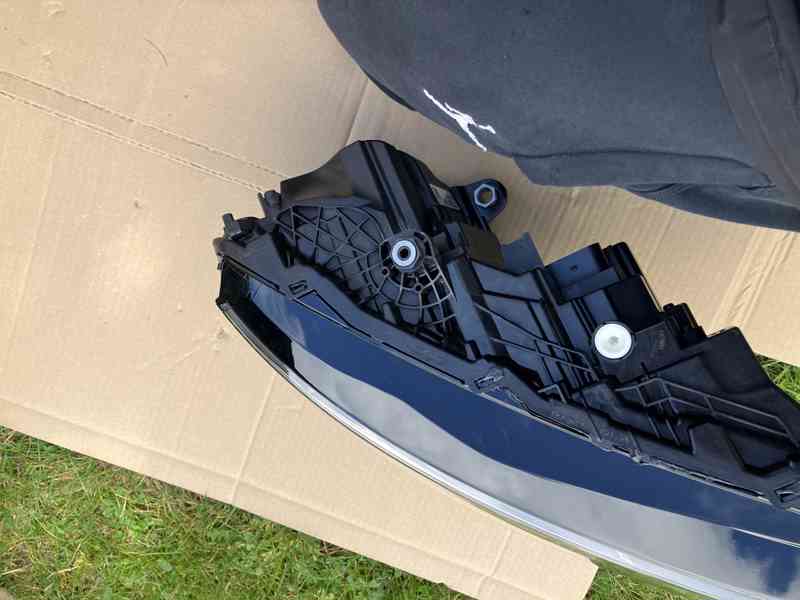 svetlo skoda scala lift FullLed prave leve svetla - foto 9