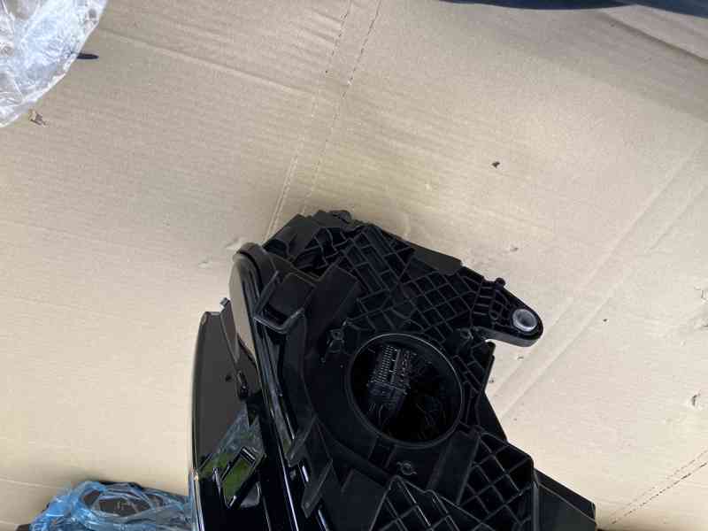 svetlo skoda scala lift FullLed prave leve svetla - foto 17