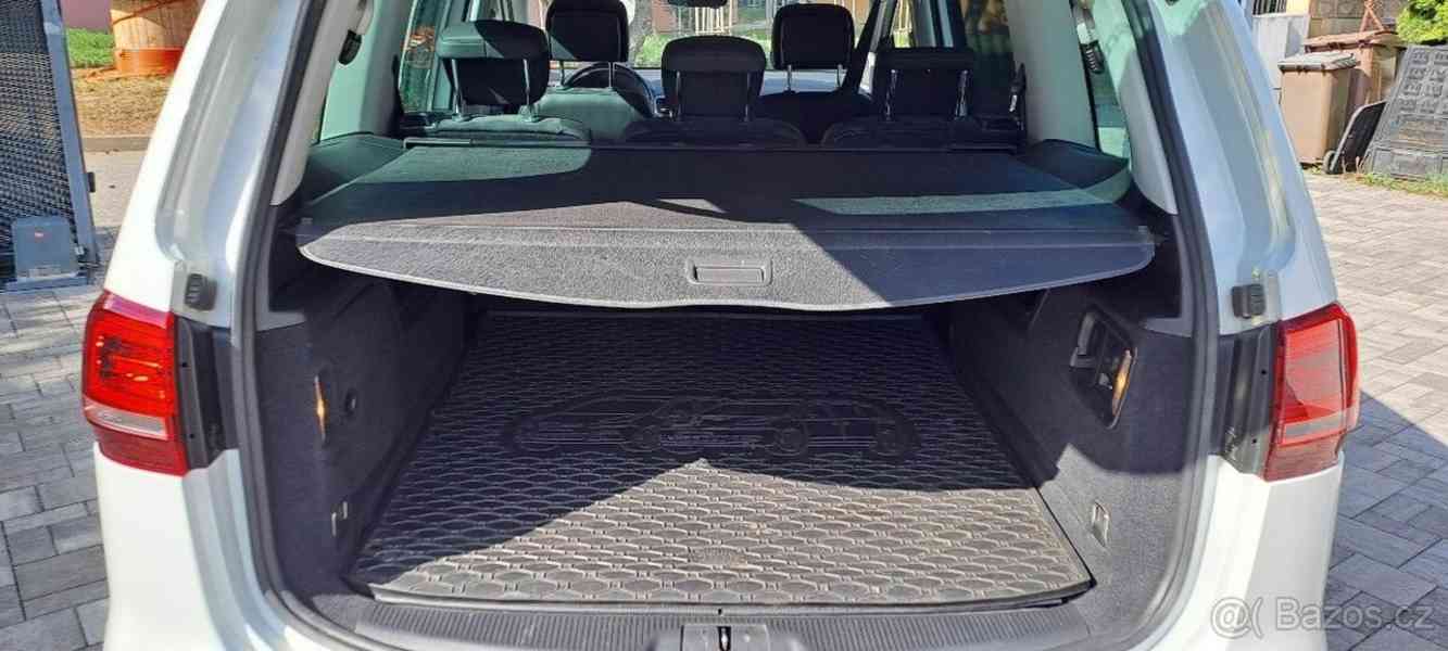 Volkswagen Sharan DSG 7místný - foto 6