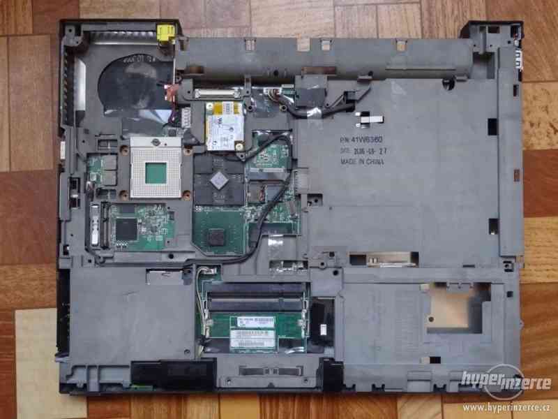 základna z notebooku Lenovo T60 15" - foto 1
