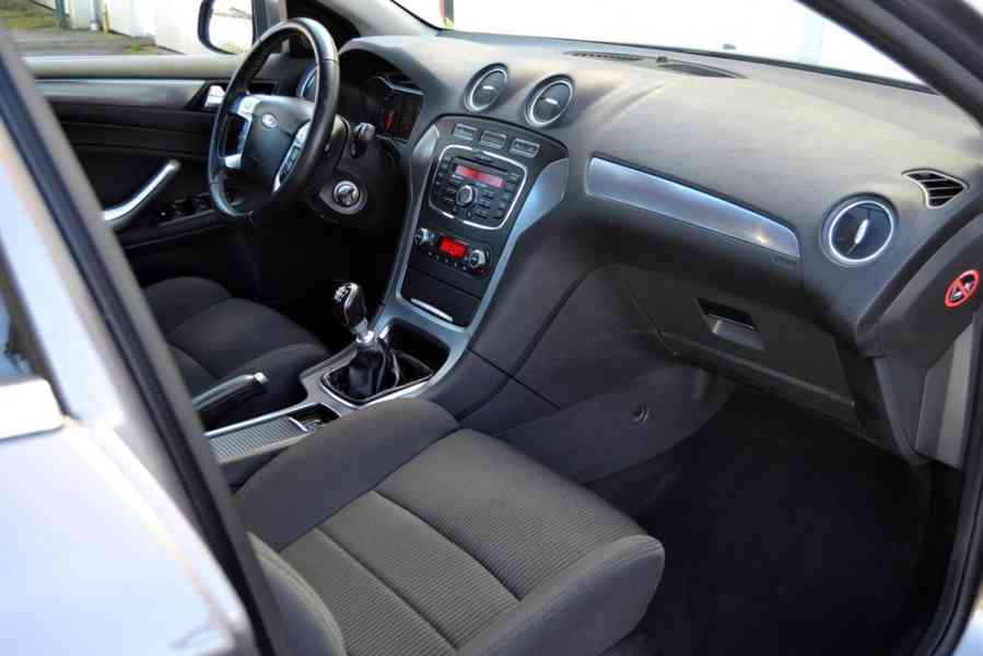 Ford Mondeo 2.0 TDCI 120kW Titanium kombi - foto 15