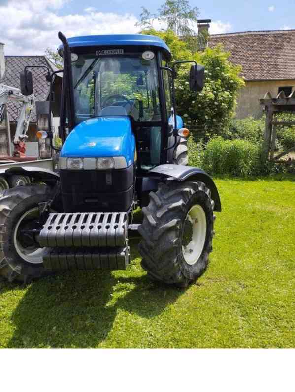 Traktor New Holland TD 5020 - foto 3