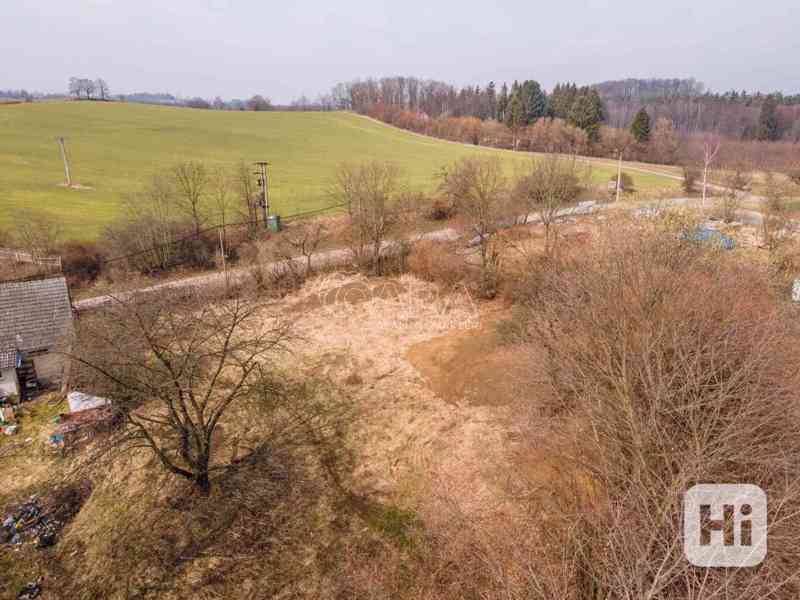 Prodej stavebního pozemku (1545 m2) v Postupicích na Benešovsku - foto 17