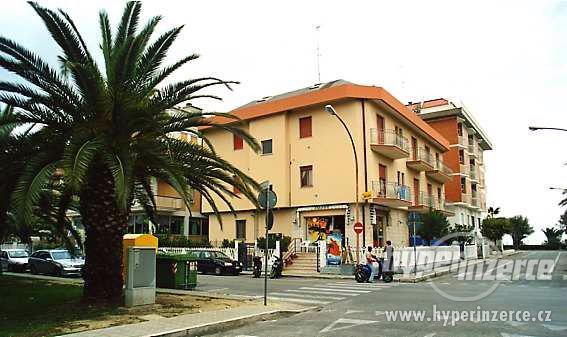 Itálie  San Benedetto del Tronto apartmány   2020 - foto 1