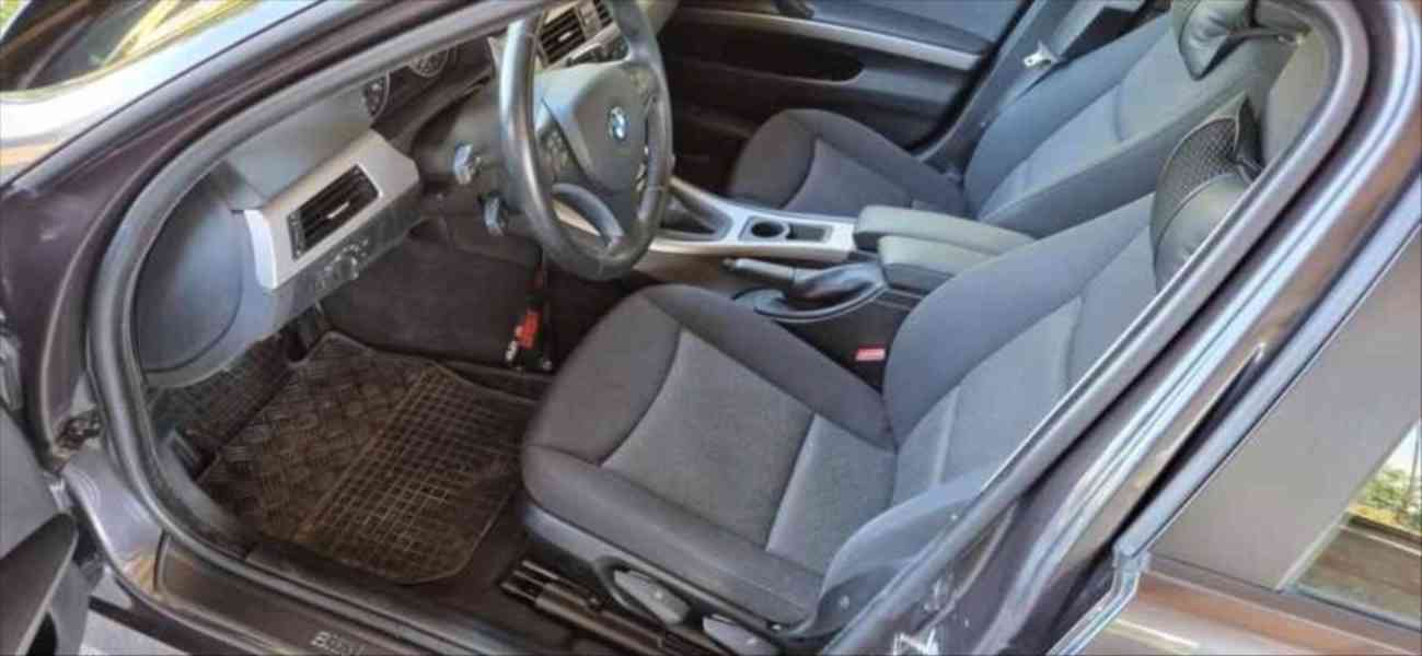 BMW Řada 3 e91 318i Touring - foto 13