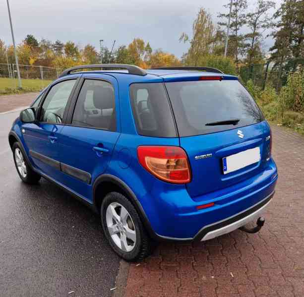 Suzuki SX4 1,6i 4x4 benzín 88kw - foto 3