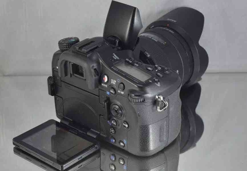 Sony SLT-A77+16-50mm F2.8 *24MP*Full HDV*40000 Exp - foto 8