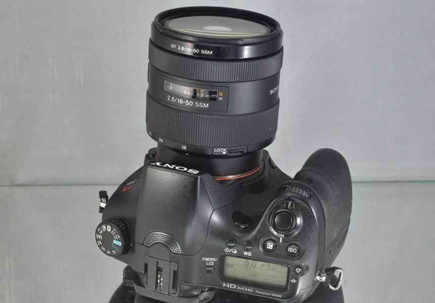 Sony SLT-A77+16-50mm F2.8 *24MP*Full HDV*40000 Exp - foto 6