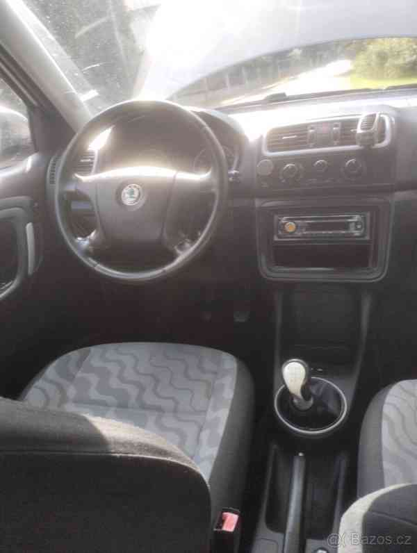 Škoda Fabia 1,2   I.44KW,M.2008 STK2026 - foto 4