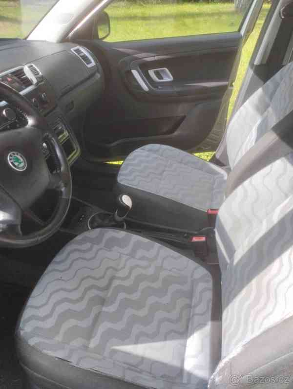 Škoda Fabia 1,2   I.44KW,M.2008 STK2026 - foto 12