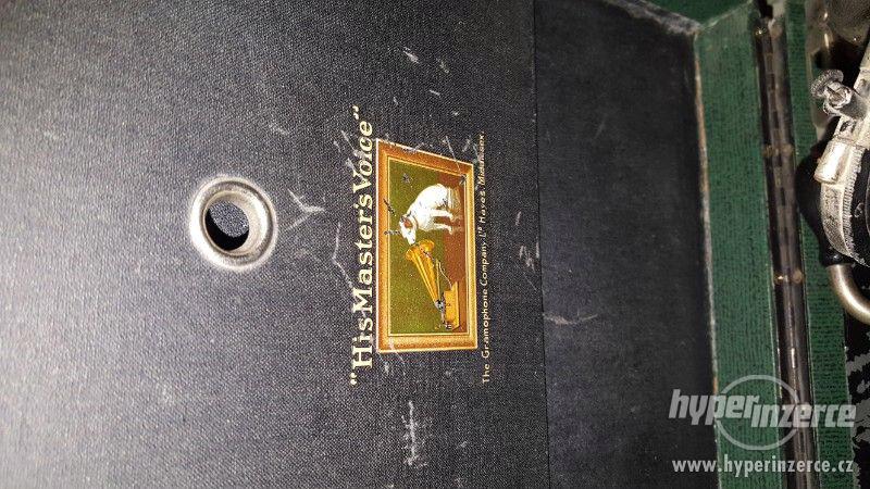Gramofon His Master's Voice Portable 101 + 4 ks desek - foto 2