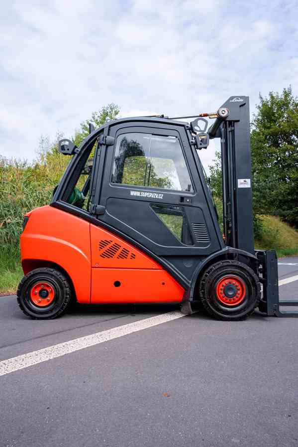 Vysokozdvižný vozík Linde H35T-01 - foto 2