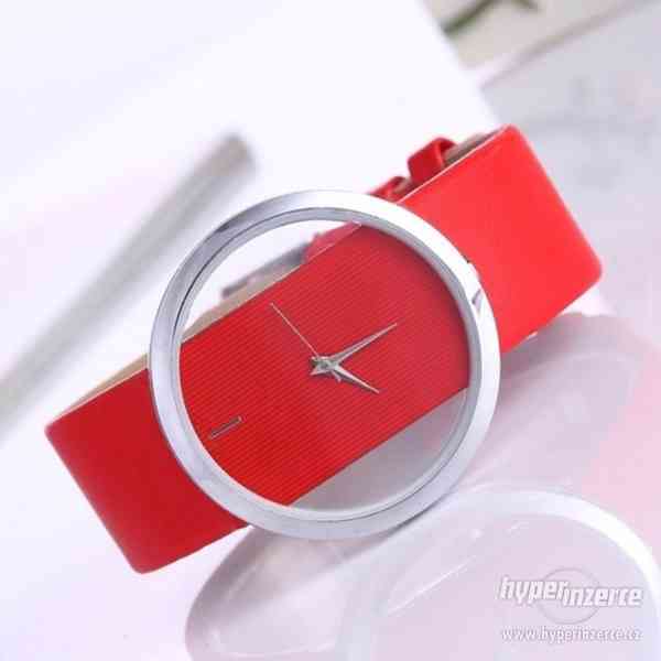 Dámské módní hodinky, červené quartz - foto 1