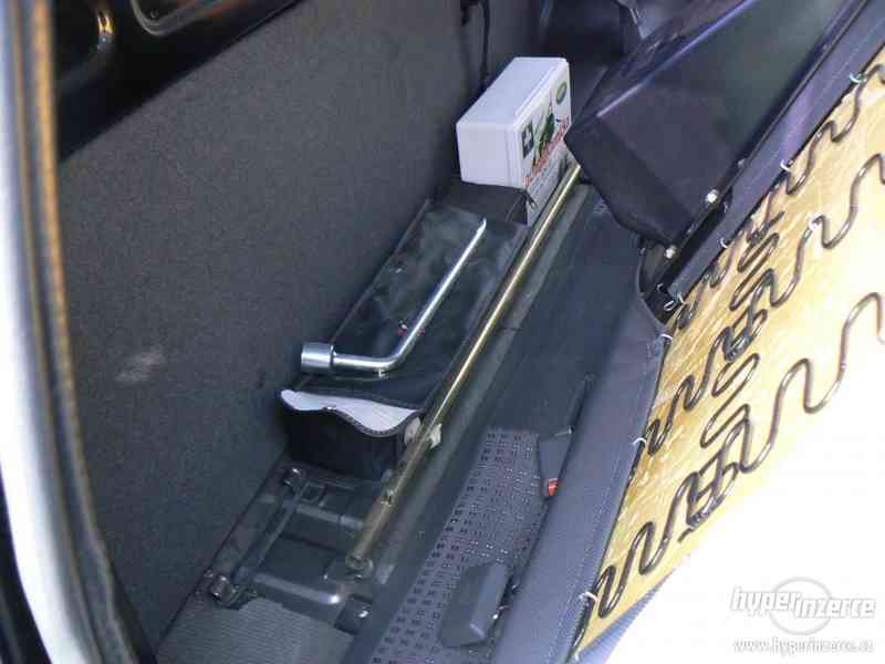 Mitsubishi L200 MAGNUM r.v 2005 - foto 9