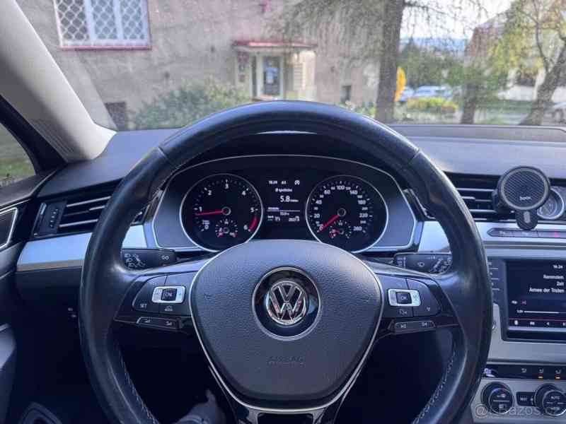 Volkswagen Passat 1,6   B8 - foto 10
