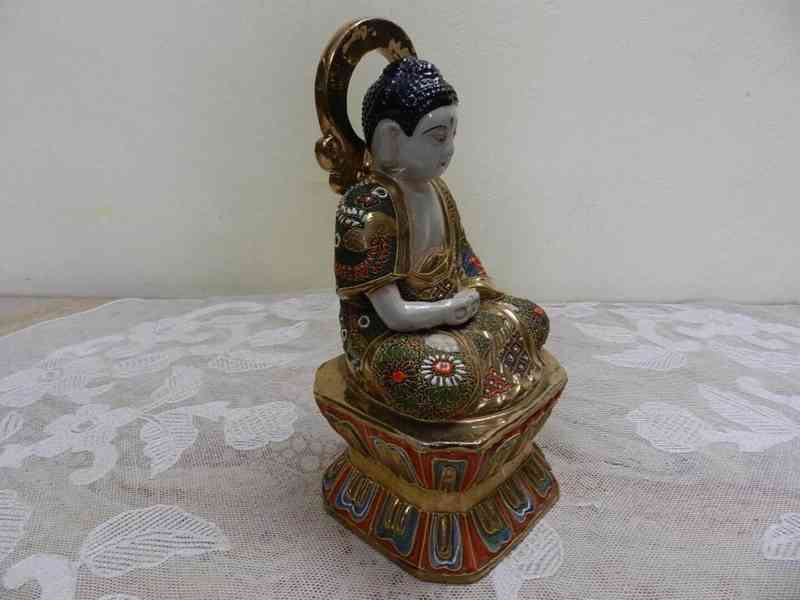 Luxusní Japonská bohatě zdobená soška Budha Satsuma  - foto 3