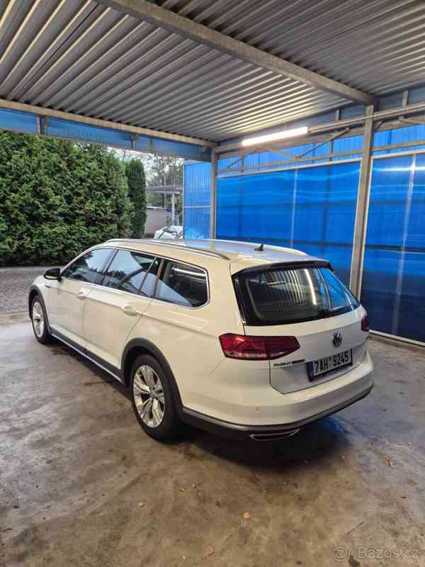 Volkswagen Passat 2,0   b8 Alltrack 2018 - foto 2