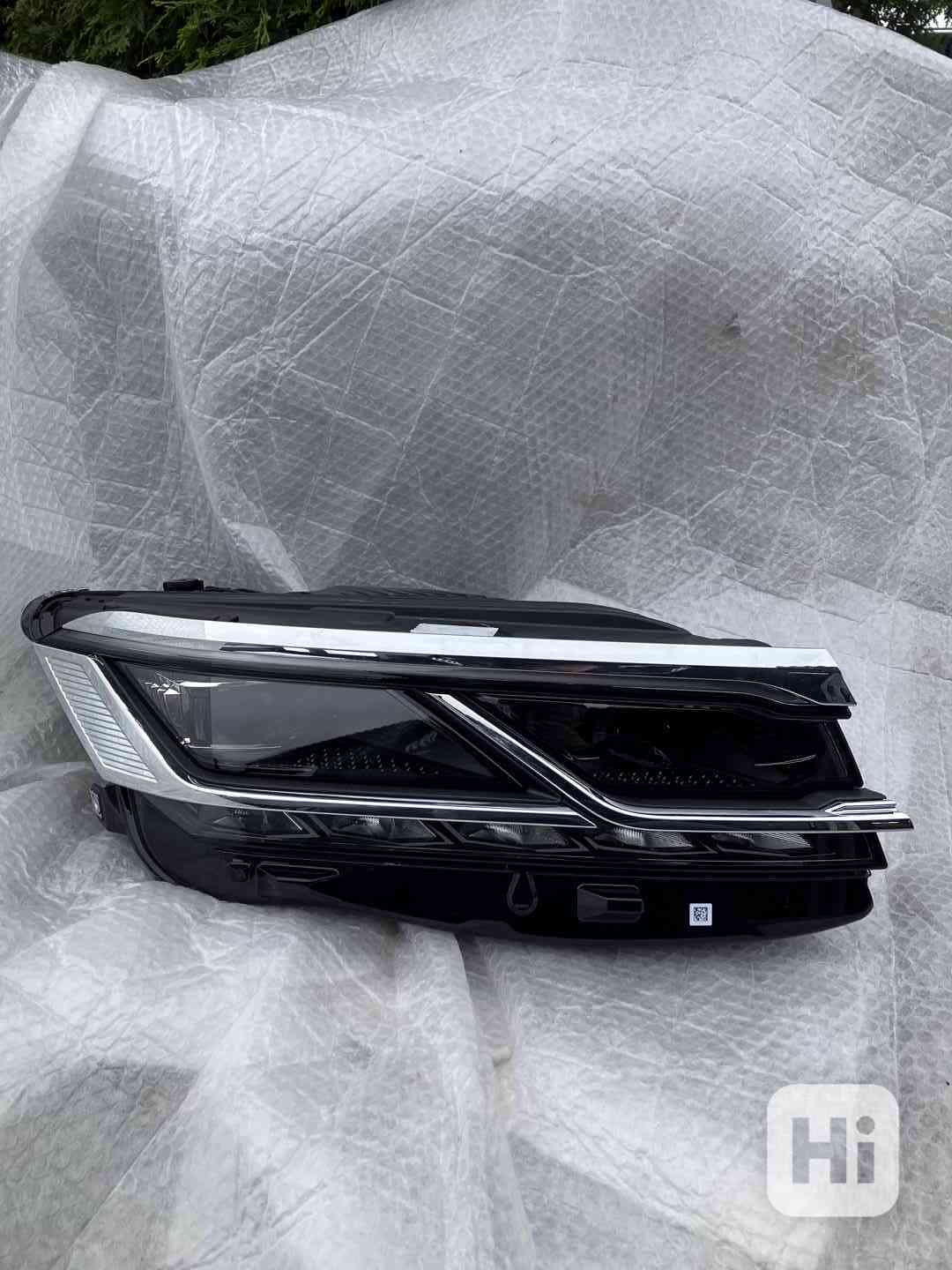 predni svetlo vw touareg 18-23 prave pravy 082 - foto 1