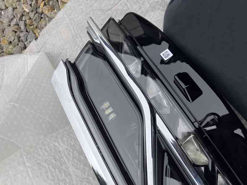 predni svetlo vw touareg 18-23 prave pravy 082 - foto 6