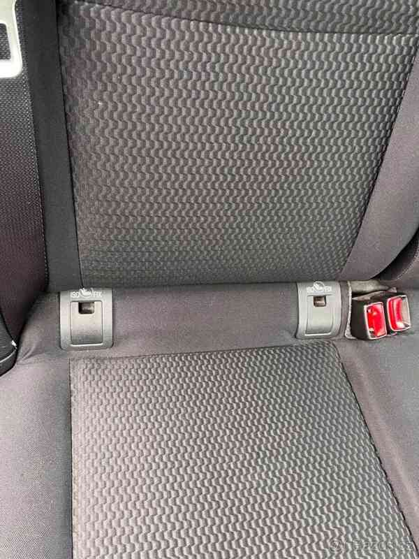 Nissan Qashqai 1,2 - foto 10