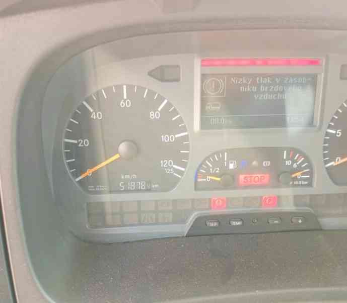 3+3m3 fekál kombi 12t Mercedes - foto 8