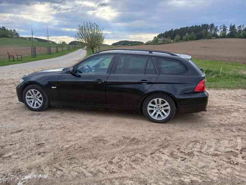 BMW Řada 3 2,0 320i 110kw - foto 4