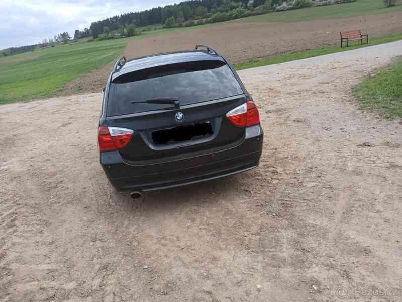 BMW Řada 3 2,0 320i 110kw - foto 2
