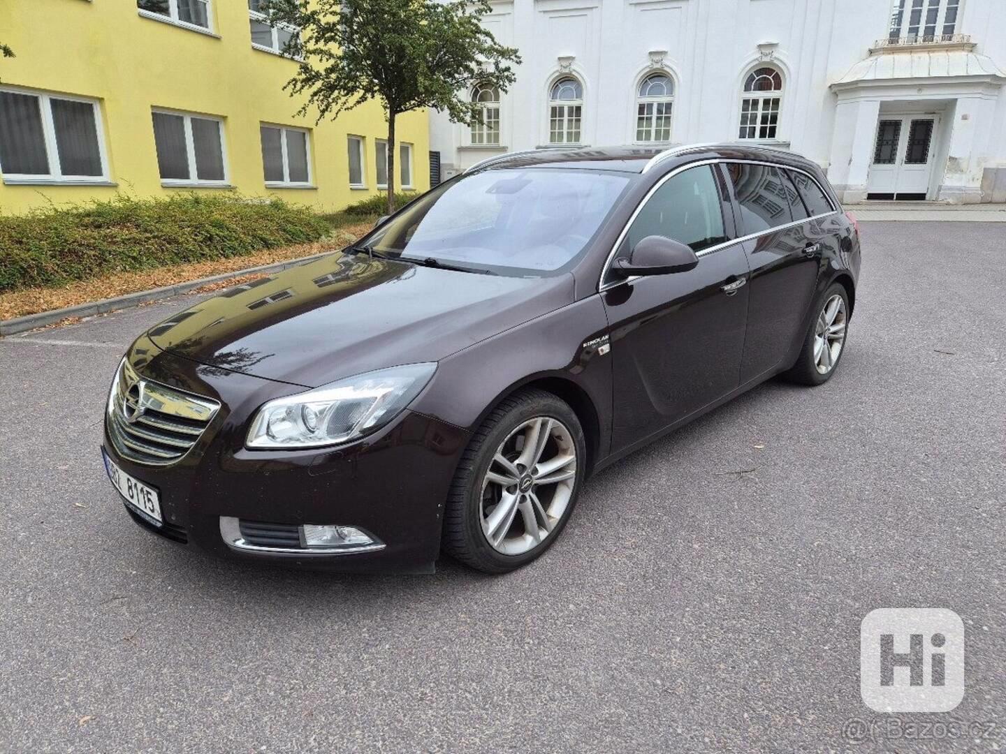 Opel Insignia 2,0   CDTi manuál - foto 1