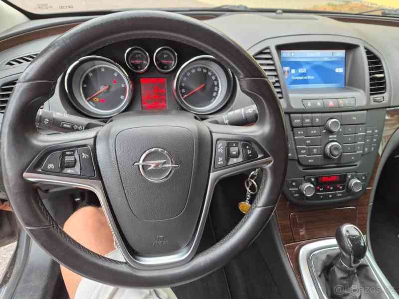 Opel Insignia 2,0   CDTi manuál - foto 8