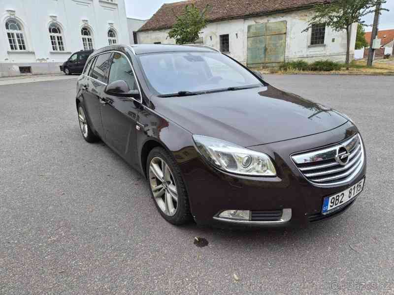 Opel Insignia 2,0   CDTi manuál - foto 2