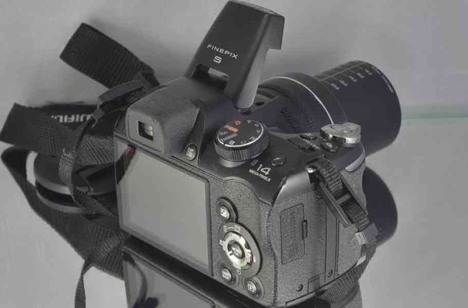 Fujifilm FinePix S4300 *26x Op.Zoom*HDV*SR AUTO - foto 8