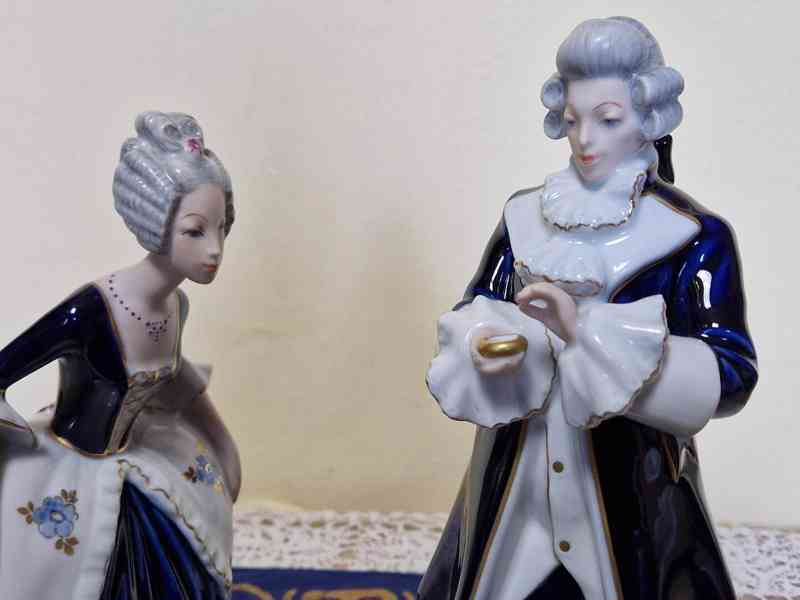 Luxusní párové sošky Dáma a Kavalír Rokoko Royal Dux - foto 6