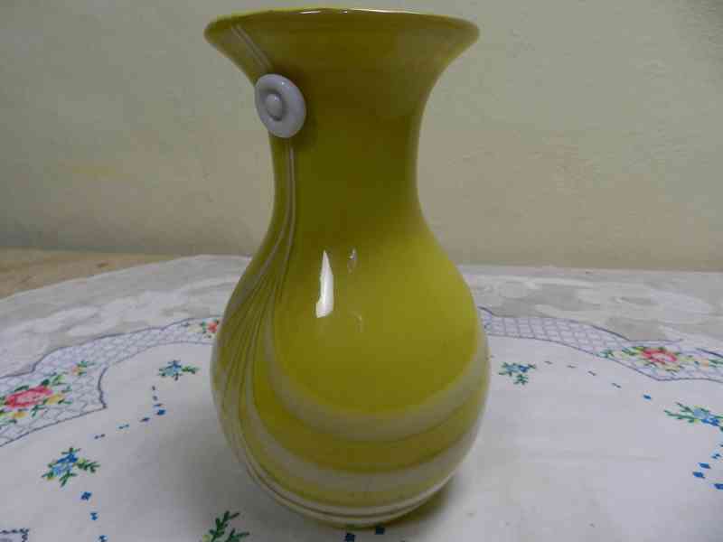 Zajímavá stará autorská žlutá krémová Váza - foto 6