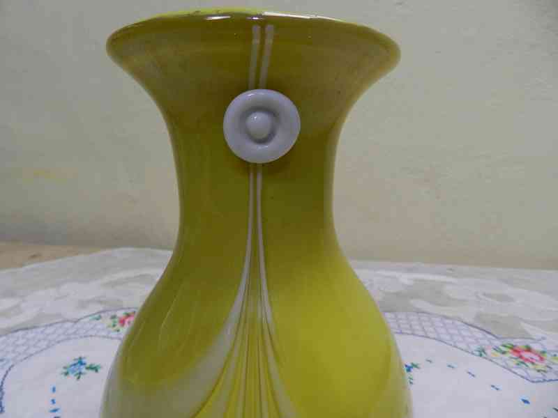 Zajímavá stará autorská žlutá krémová Váza - foto 7