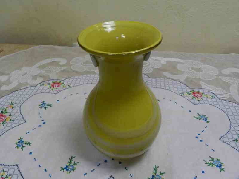 Zajímavá stará autorská žlutá krémová Váza - foto 3