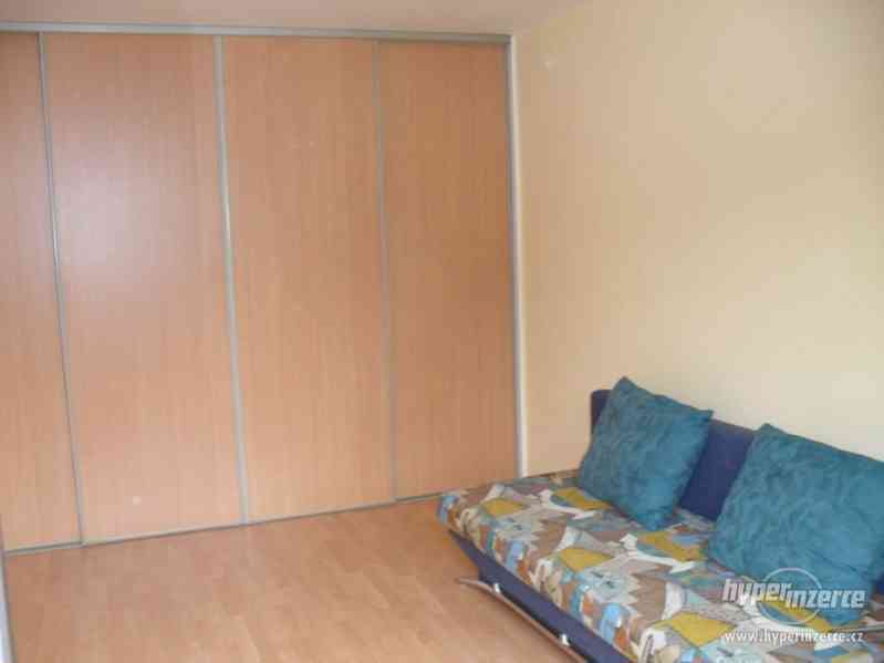 Prodám byt 2+1+garáž - foto 3