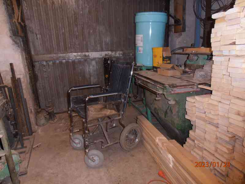 invalidní vozík - foto 1