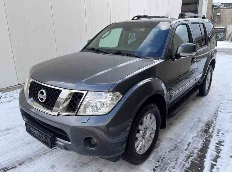Nissan Pathfinder 3.0 dCi LE 170kw - foto 14